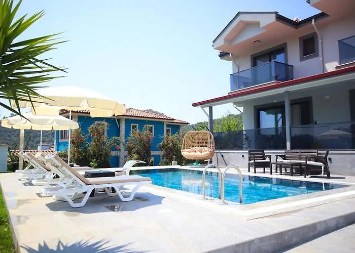 Angora Sarigerme * Ortaca (Mugla)